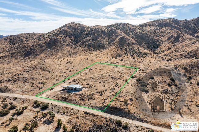57795 Santa Barbara Dr, House other with 2 bedrooms, 2 bathrooms and 10 parking in Yucca Valley CA | Image 46
