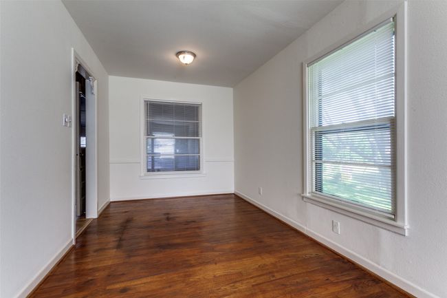 Dining area connects to the kitchen. | Image 10