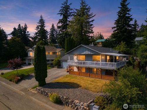 4215 Northridge Way, Bellingham, WA, 98226-7833 | Card Image
