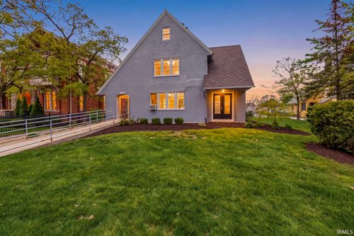 527 W Colfax Ave, South Bend, IN, 46601-1505 | Card Image