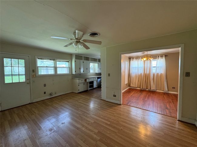 221 W Monterey St, House other with 2 bedrooms, 1 bathrooms and null parking in Denison TX | Image 25