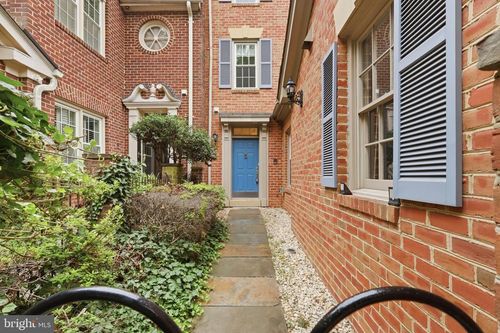 4006 Highwood Ct Nw, WASHINGTON, DC, 20007-2131 | Card Image