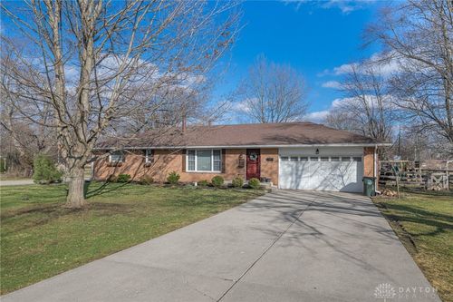 1860 Bledsoe Dr, Bellbrook, OH, 45305-1317 | Card Image