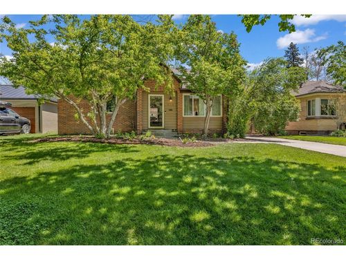 918 Magnolia St, Denver, CO, 80220-4717 | Card Image