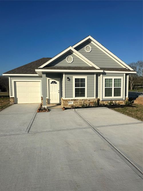 11824 E Gate Dr, Willis, TX, 77318-1543 | Card Image