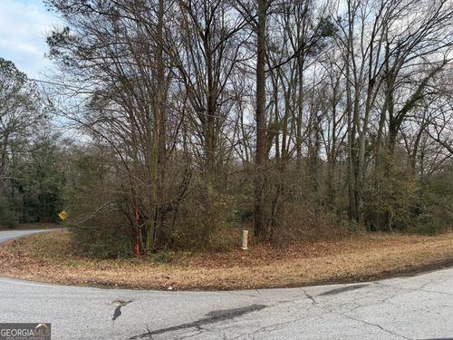 1226 N Forest Ave, Hartwell, GA, 30643-4044 | Card Image