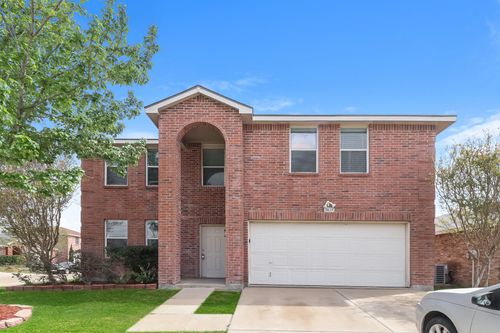 3825 Foxhound Ln, Fort Worth, TX, 76123-2590 | Card Image
