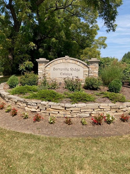 3724 Tamarack Cir, Crystal Lake, IL, 60012-2136 | Card Image