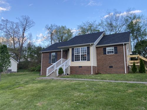 1027 Woodbrier Ln, Greenbrier, TN, 37073-4802 | Card Image