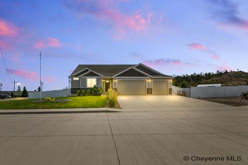 601 Black Blvd, Pine Bluffs, WY, 82082-5084 | Card Image