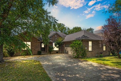 2703 Sw 8th St, Bentonville, AR, 72712-3560 | Card Image