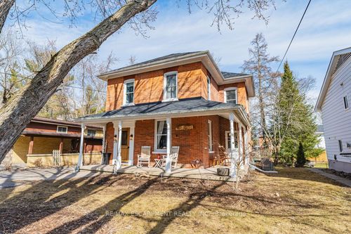 79 Mcmurray St, Bracebridge, ON, P1L2A1 | Card Image