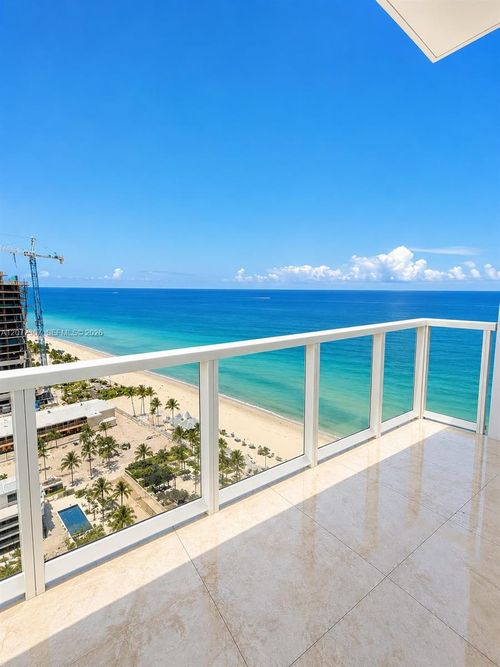 1602-18201 Collins Ave, Sunny Isles Beach, FL, 33160-5107 | Card Image