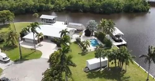 416 Seaworthy Rd, NORTH FORT MYERS, FL, 33903-4324 | Card Image