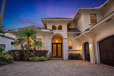 7949 Cranes Pointe Way, House other with 3 bedrooms, 4 bathrooms and null parking in West Palm Beach FL | Image 1