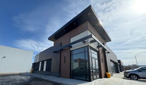 4905 Roper Rd Nw, Edmonton, AB, T6B3W5 | Card Image