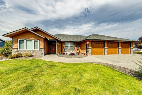 10 Sundae Drive, Sequim, WA, 98382 | Card Image