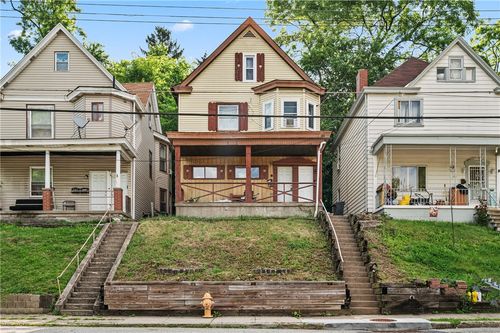1527 Rutherford Ave, Pittsburgh, PA, 15216-3331 | Card Image