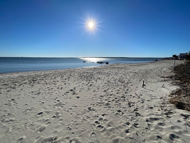 7 Laurel St, House other with 3 bedrooms, 1 bathrooms and 3 parking in Mattapoisett MA | Image 20