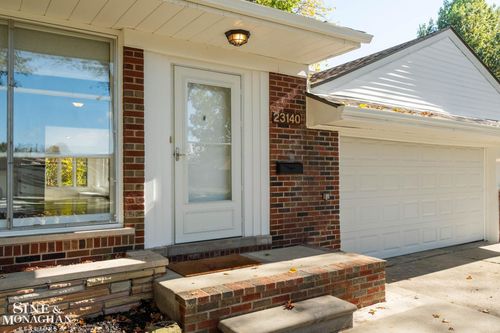 23140 Marine Ave, Eastpointe, MI, 48021-2024 | Card Image