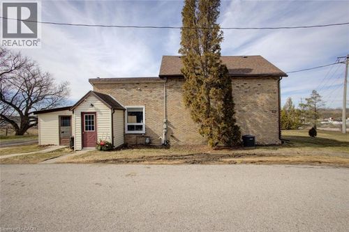 295 Vincent St, Woodstock, ON, N4S5M2 | Card Image