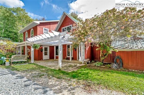 2209 Sugar Mountain 2 Rd, Newland, NC, 28657-8171 | Card Image