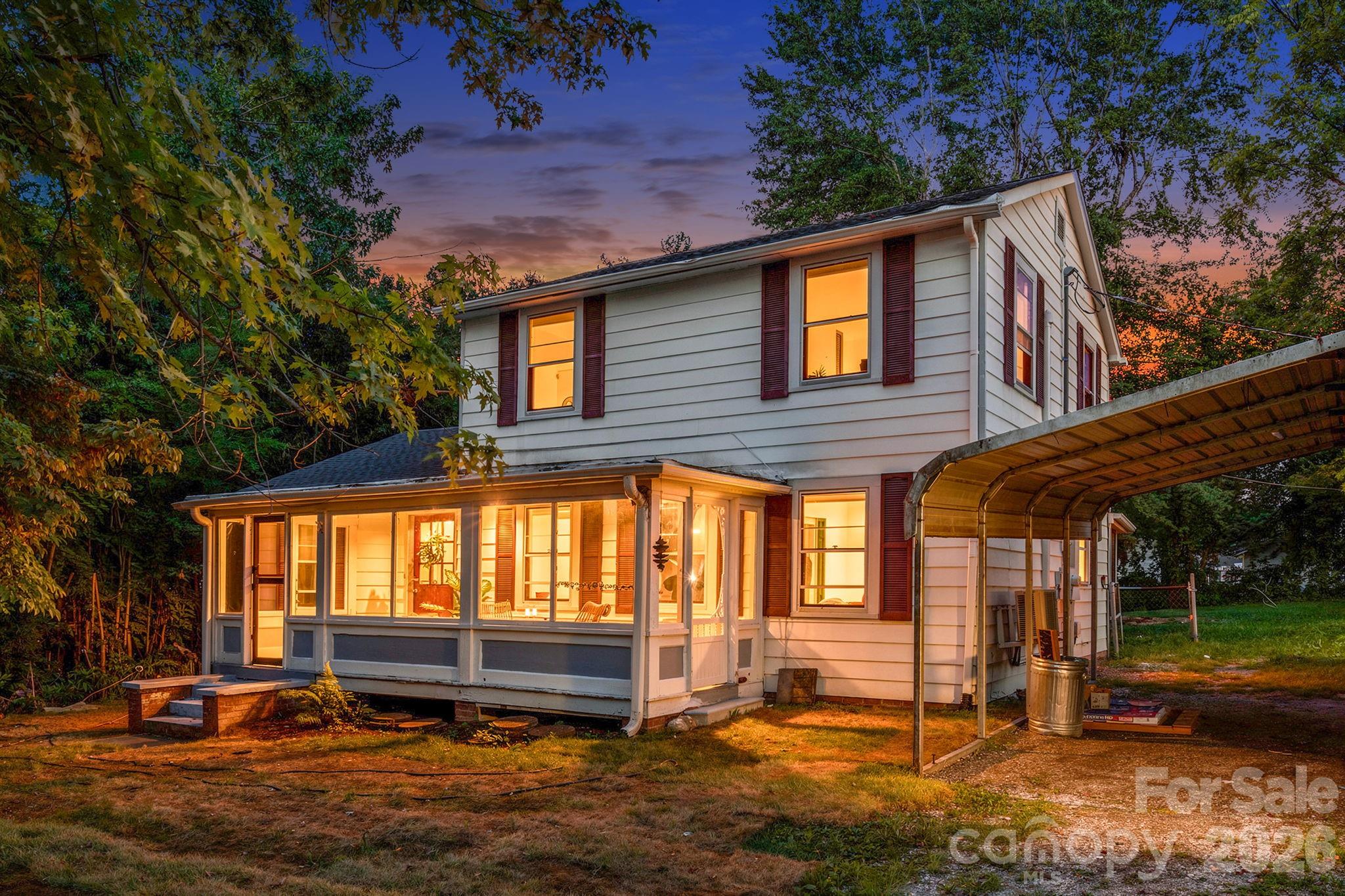 Residential in Hendersonville