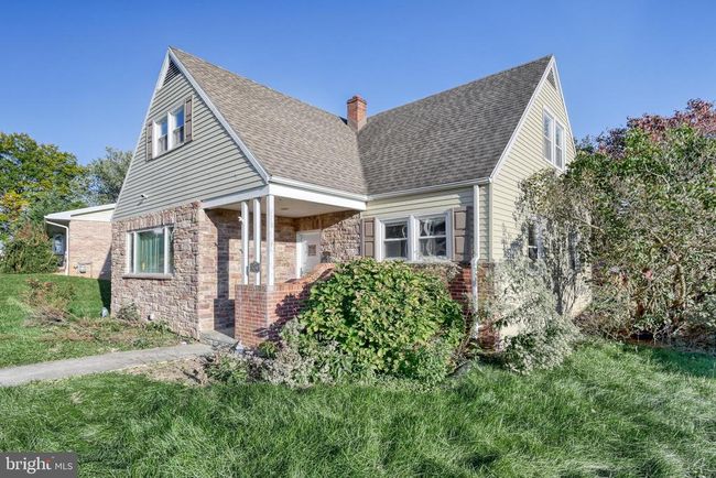 580 W Areba Ave, House other with 4 bedrooms, 2 bathrooms and null parking in HERSHEY PA | Image 5