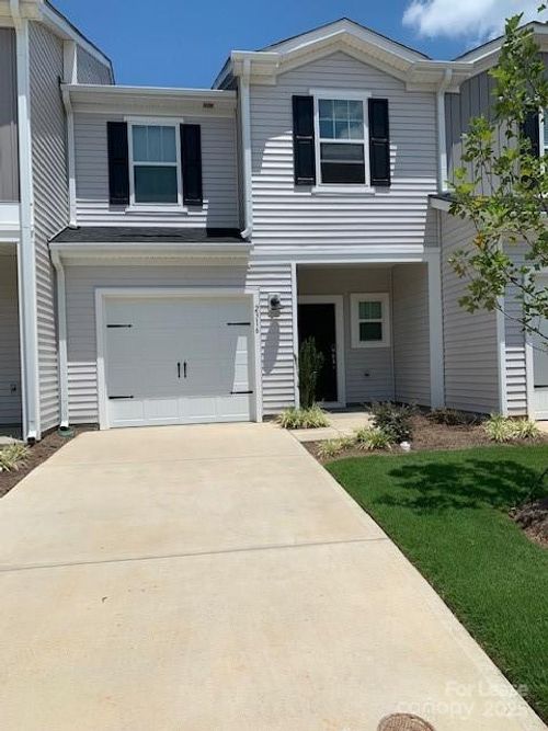 2316 Belterra Dr, Charlotte, NC, 28216-1397 | Card Image