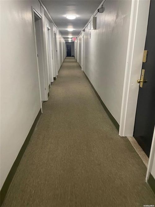 apt-6n-131 Kew Gardens Rd, Richmond Hill, NY, 11418-1942 | Card Image