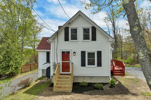 9 Elm St, Milton, NH, 03851-4501 | Card Image