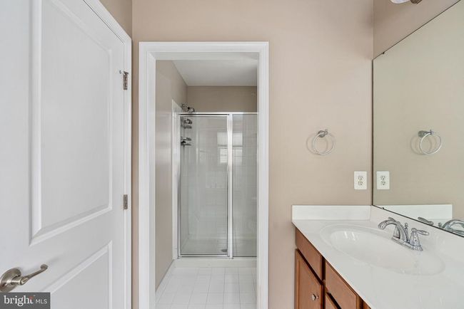45955 Grammercy Ter, Townhouse with 3 bedrooms, 3 bathrooms and null parking in STERLING VA | Image 29