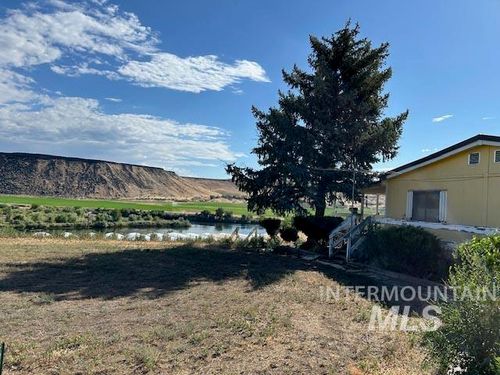 10461 State Highway 78, Melba, ID, 83641-4118 | Card Image