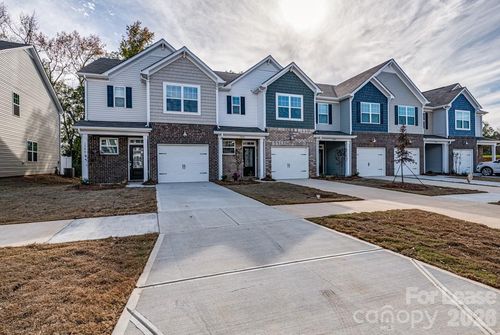 13045 Cottage Crest Ln, Charlotte, NC, 28273-7492 | Card Image