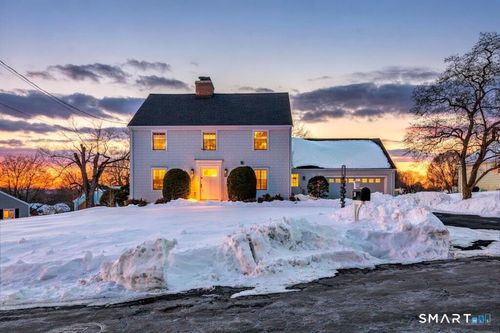 30 Windy Rdg, Trumbull, CT, 06611-4420 | Card Image