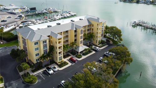 apt-2504-425 150th Ave, MADEIRA BEACH, FL, 33708-2076 | Card Image