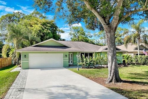 224 Channing Ct, NAPLES, FL, 34110-1331 | Card Image