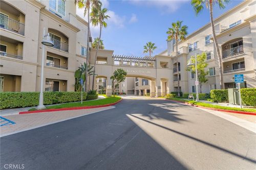 2380 Scholarship, Irvine, CA, 92612-5683 | Card Image