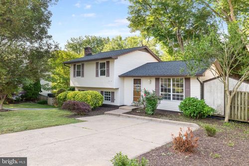 6119 Windward Dr, BURKE, VA, 22015-3852 | Card Image