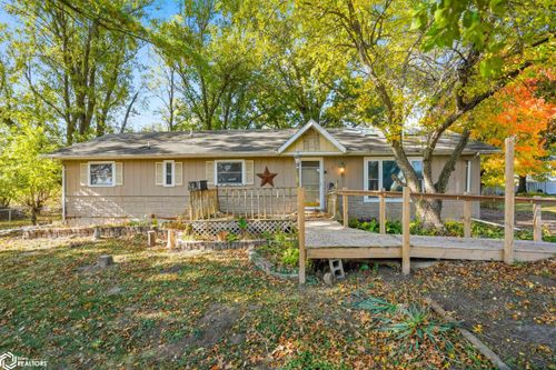 209 Shady Ln, West Burlington, IA, 52655-9625 | Card Image