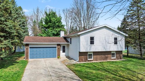 17294 Mackinaw, Three Rivers, MI, 49093-8114 | Card Image