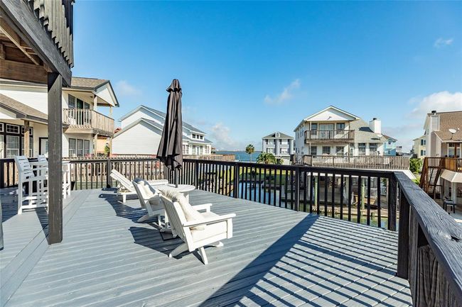 Spacious back deck on the east side of the home was recently repainted | Image 18