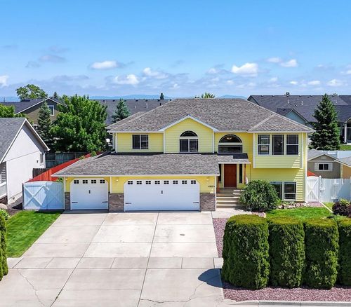 9012 N Ash St, Spokane, WA, 99208-5081 | Card Image
