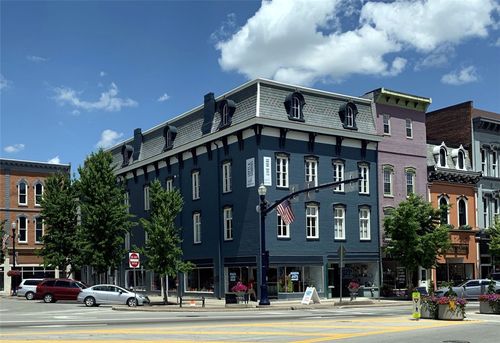 301-1 Main St, Troy, OH, 45373-3201 | Card Image