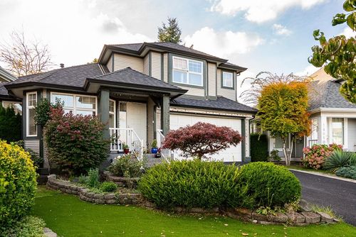 14616 75a Ave, Surrey, BC, V3S8Y5 | Card Image