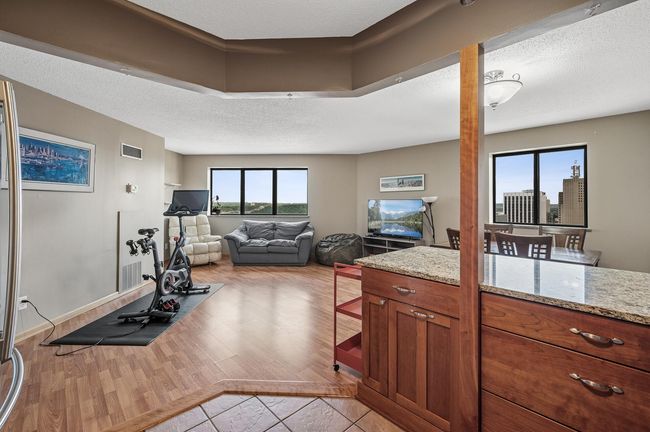 78 10th St E #2901 21.jpg | Image 22
