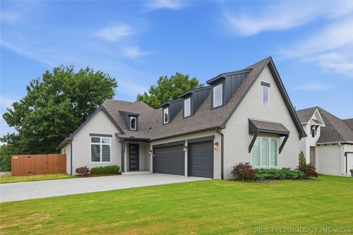 11460 S Ash St, Jenks, OK, 74037-3246 | Card Image