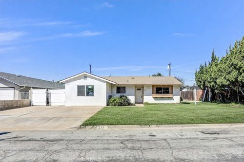 217 Danecroft Ave, San Dimas, CA, 91773-2439 | Card Image