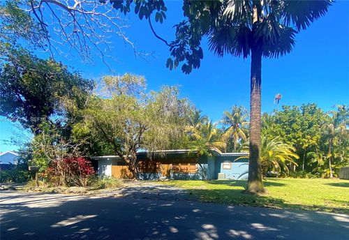 5975 Sw 60th St, South Miami, FL, 33143-2229 | Card Image