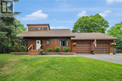 31 Bell Ave, Darlings Island, NB, E5N6R4 | Card Image
